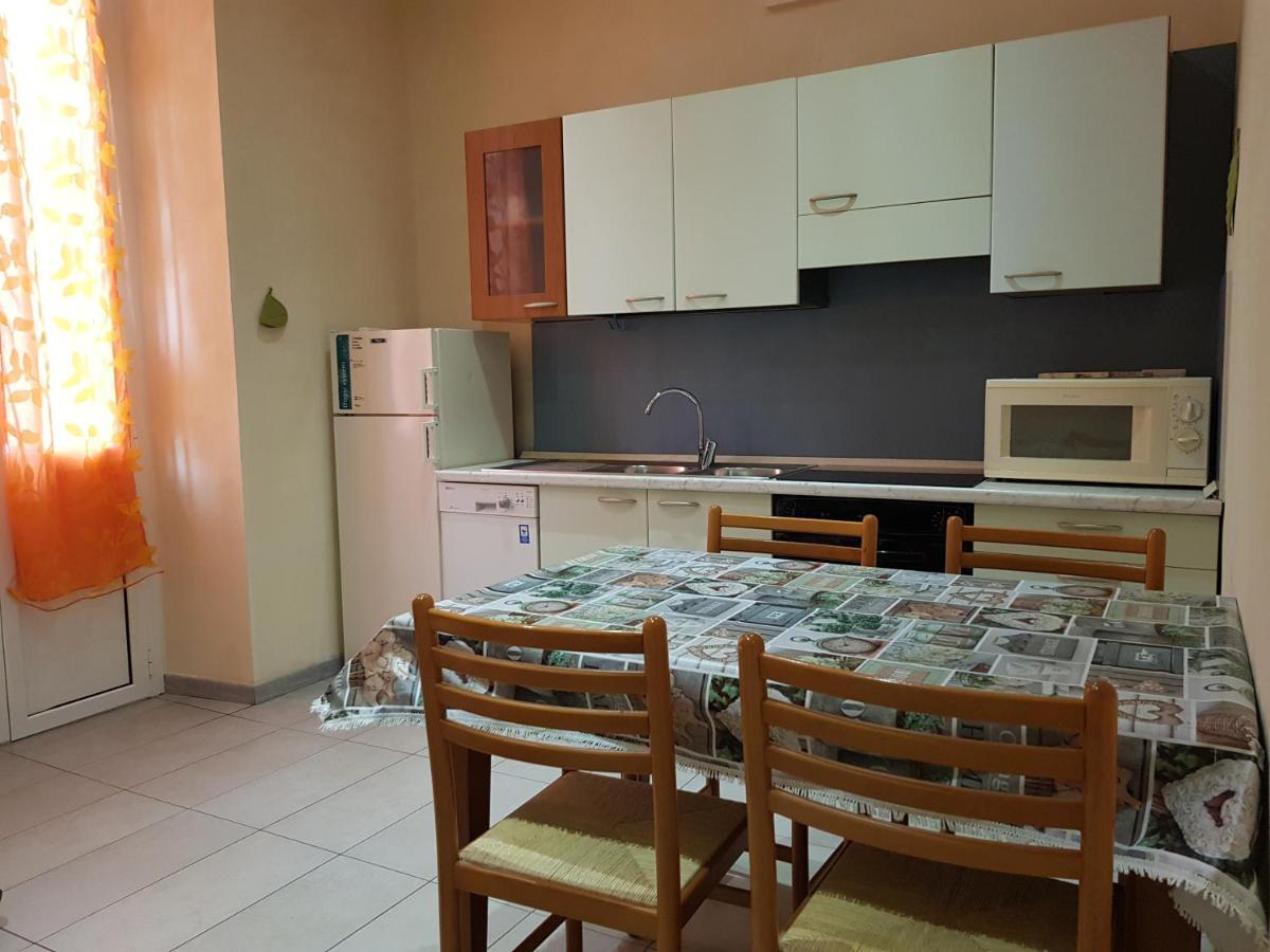 萨沃纳Casa Luciana公寓 外观 照片